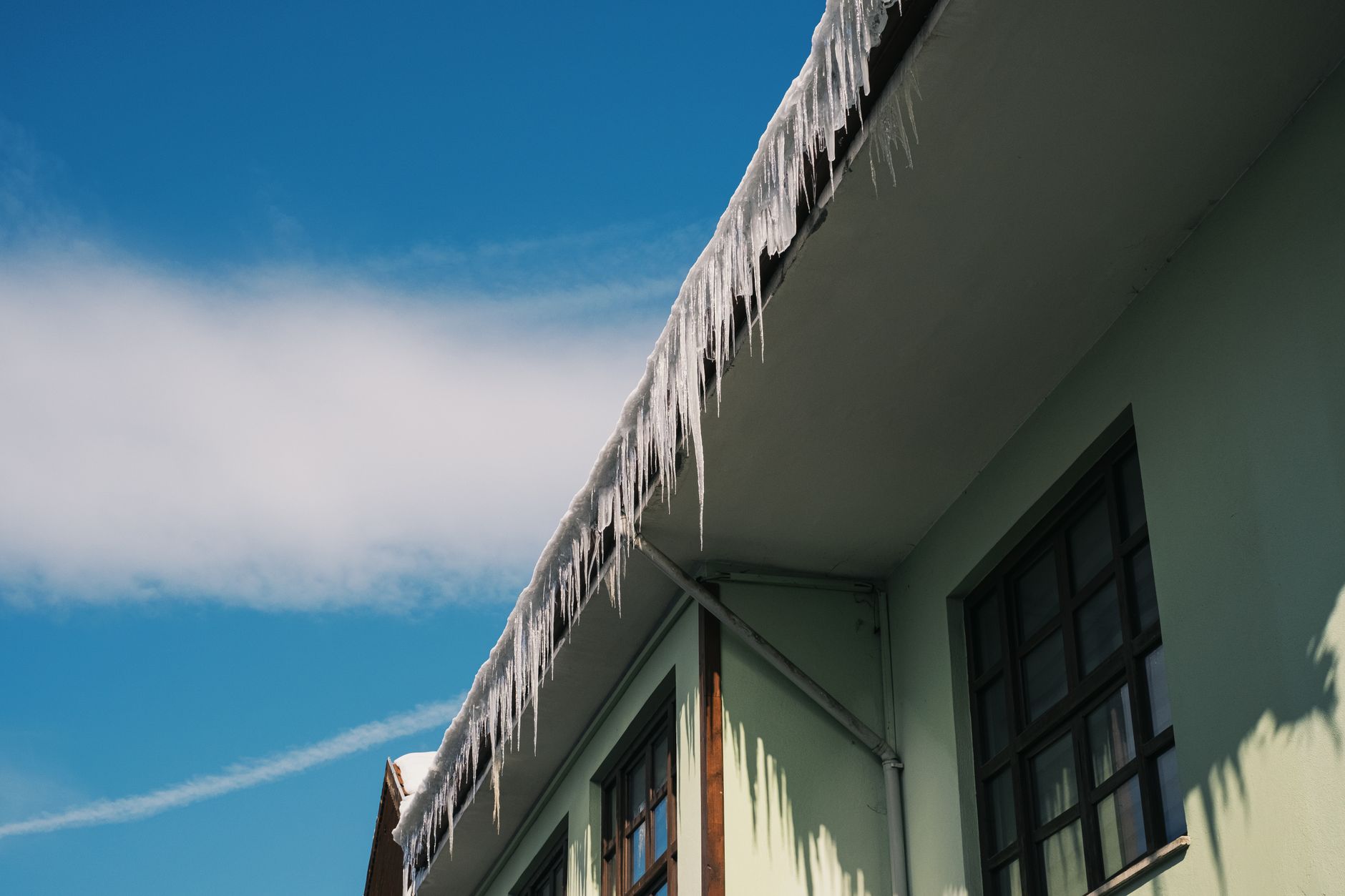 Roofing service in Bridgeport, OH