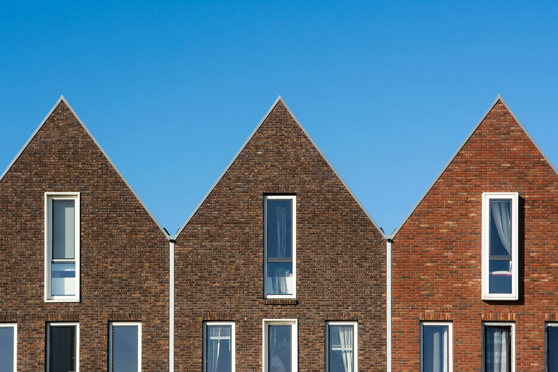 Roofing service in Knoxville, TN
