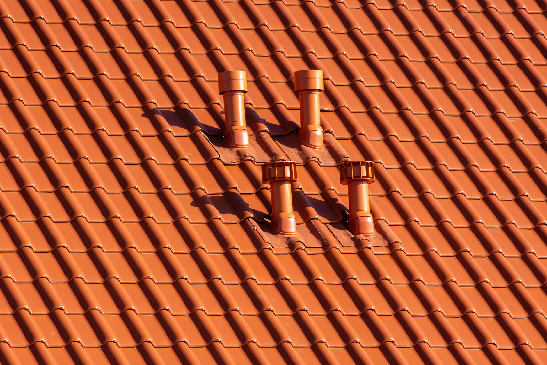 Roofing service in Aliso Viejo, CA