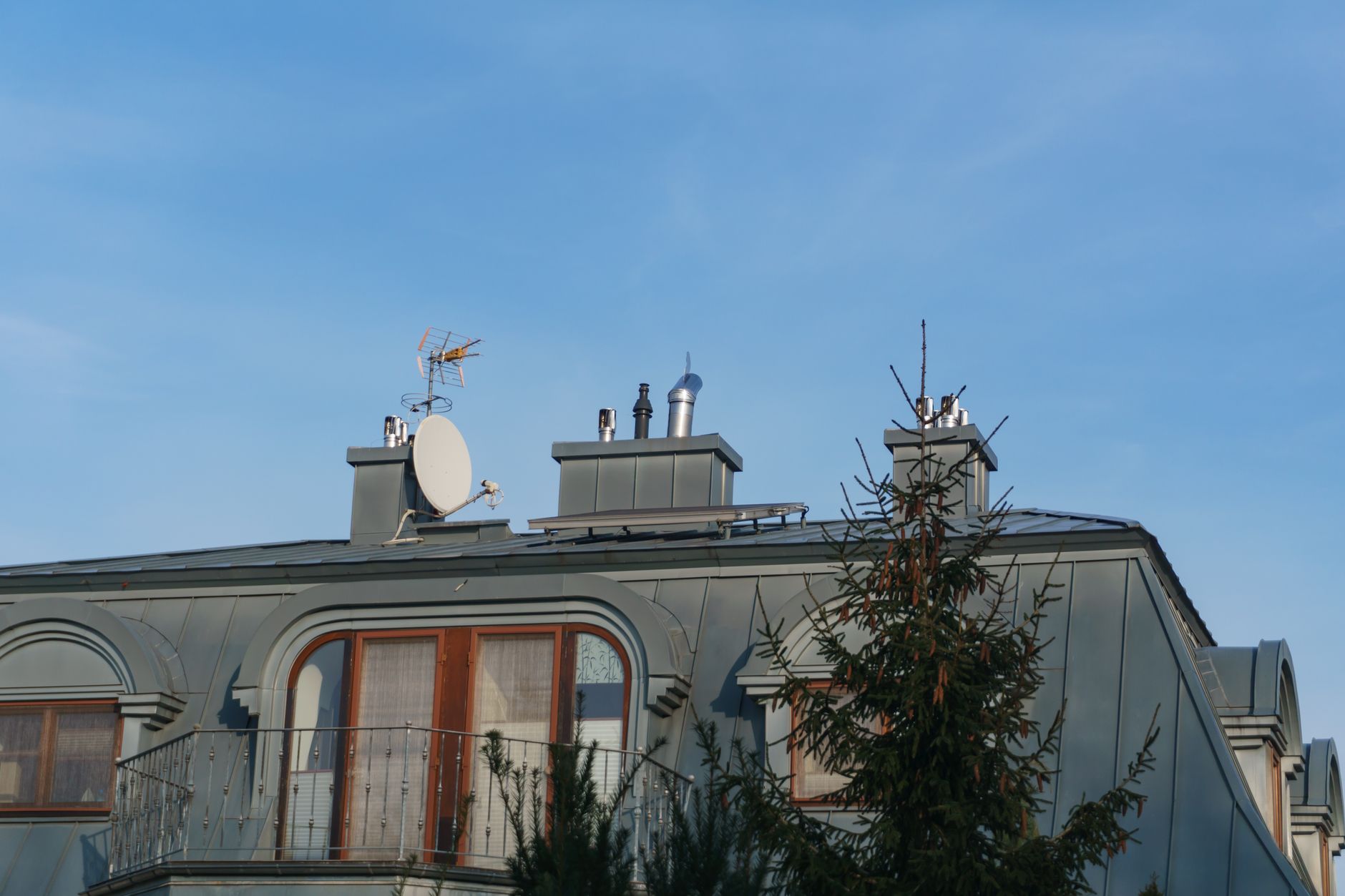 Roofing service in Steamboat Springs, CO